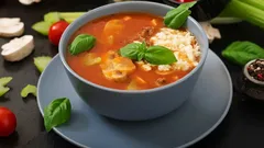 Jaké maso rozhodně nepatří do polévky: Profesionální kuchaři ho nikdy nepřidávají