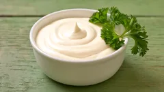 Jak připravit domácí majonézu – jednoduchý recept bez konzervantů