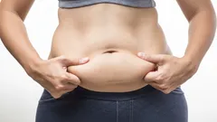 Proč i štíhlí lidé přibírají na váze po čtyřicítce: vědecké důvody