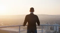 Příběh muže, který přešel od spaní v autě k bohatství: Jaké povolání si vybral bez vzdělání?