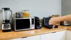 Sbohem ocelovým spotřebičům: módní a elegantní barva, která promění kuchyně v roce 2026