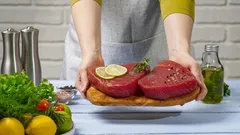 Proč je naprosto zakázáno mýt syrové maso před vařením